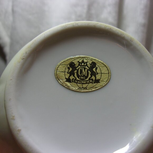 H-266 CHADWICK PORCELAIN DECORATIVE PITCHER AND BASIN - Picture 15 of 15